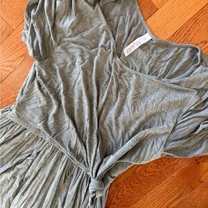 Latched Mama Gray Romper size m